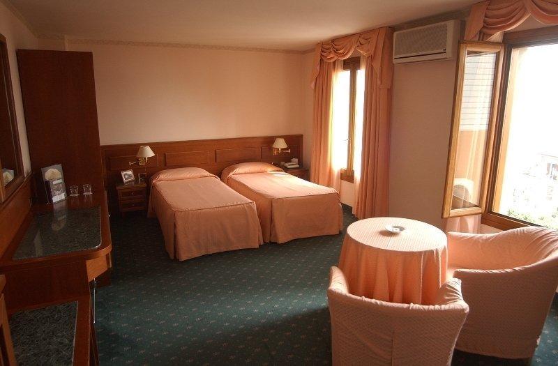 Hotel Laurin Salo